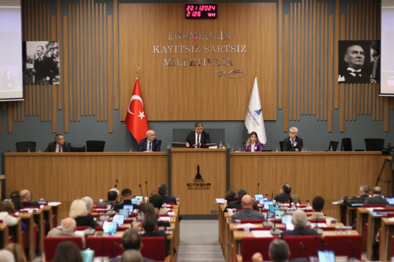 İzmir’de yeni yılda su ve atık su tarifesine yüzde 26 zam yapılacak