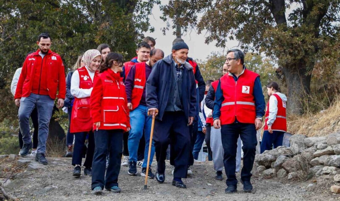 Balıkesir’in Dursunbey ilçesinde yardım