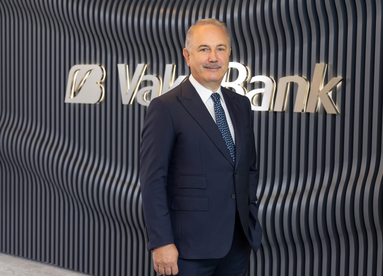 Vakıfbank’tan 870 milyon dolarlık sürdürülebilirlik temalı sendikasyon kredisi