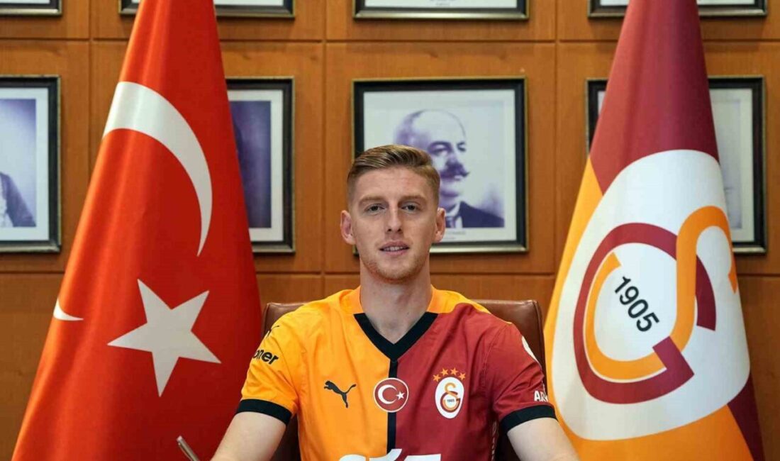 Galatasaray, 22 yaşındaki savunma