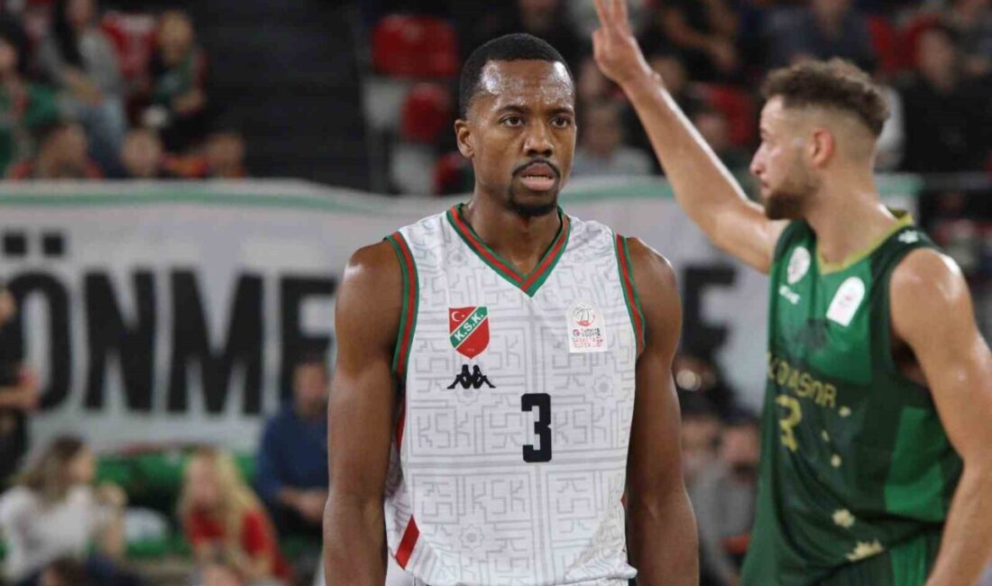 Karşıyakalı basketbolcu Errick McCollum,