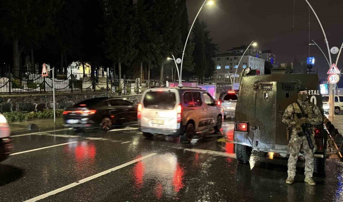 İstanbul Esenler’de polis ekiplerince