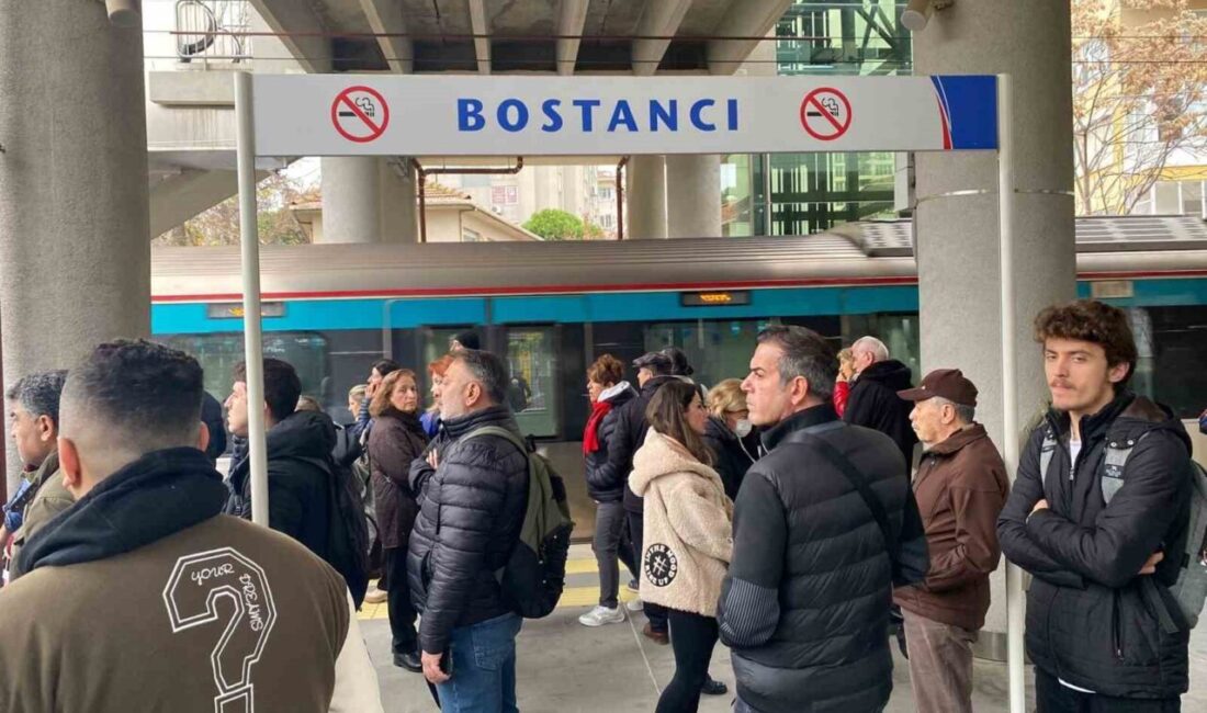 Marmaray Bostancı İstasyonu’nda erkek