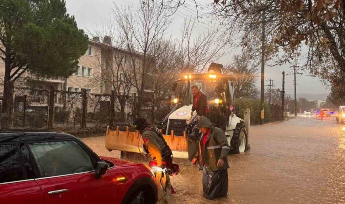 Menteşe Belediyesi ekipleri yoğun