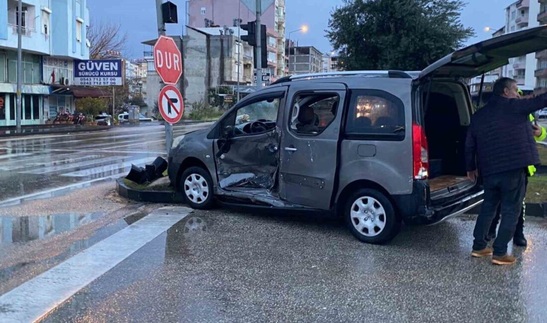 Antalya’nın Serik ilçesinde ticari