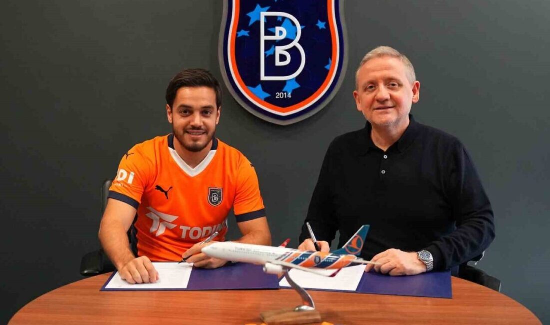 Başakşehir, Adana Demirspor forması