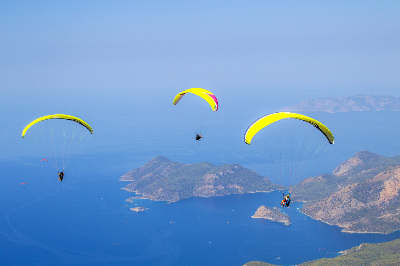 Babadağ’dan geçen yıl 189 bin 775 yamaç paraşütü uçuşu yapıldı