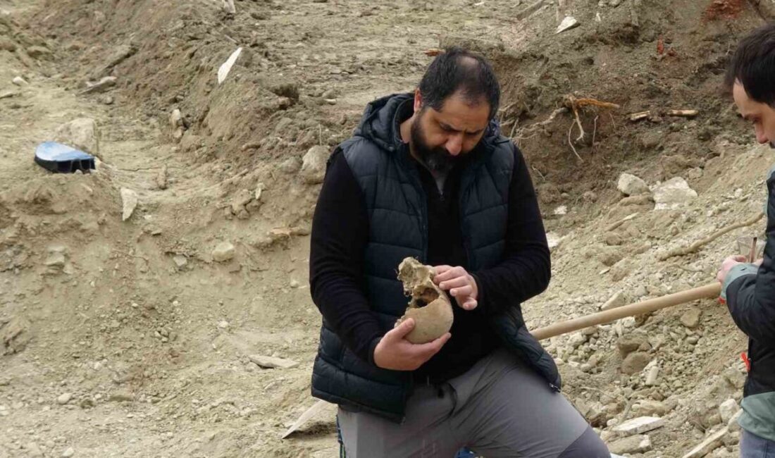 Burdur Öğretmenevi bahçesinde yapılan