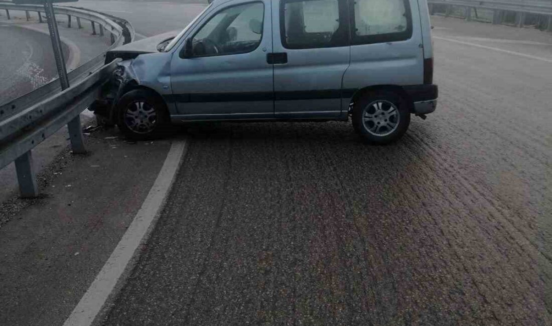 Isparta’nın Eğirdir ilçesinde sürücüsünün