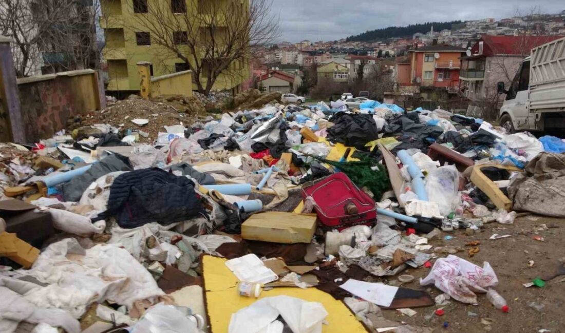 Üsküdar’da oluşan moloz, çöp